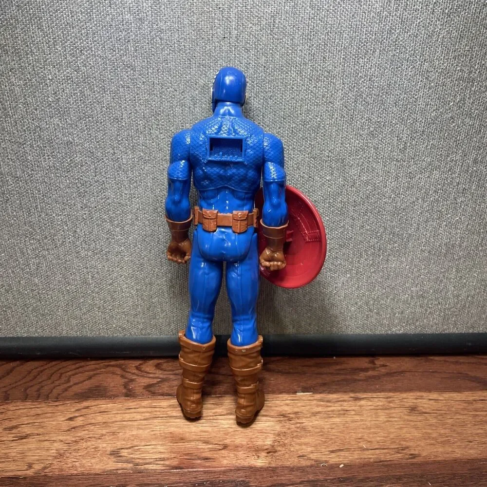 Marvel Avengers Titan Hero Captain America 12